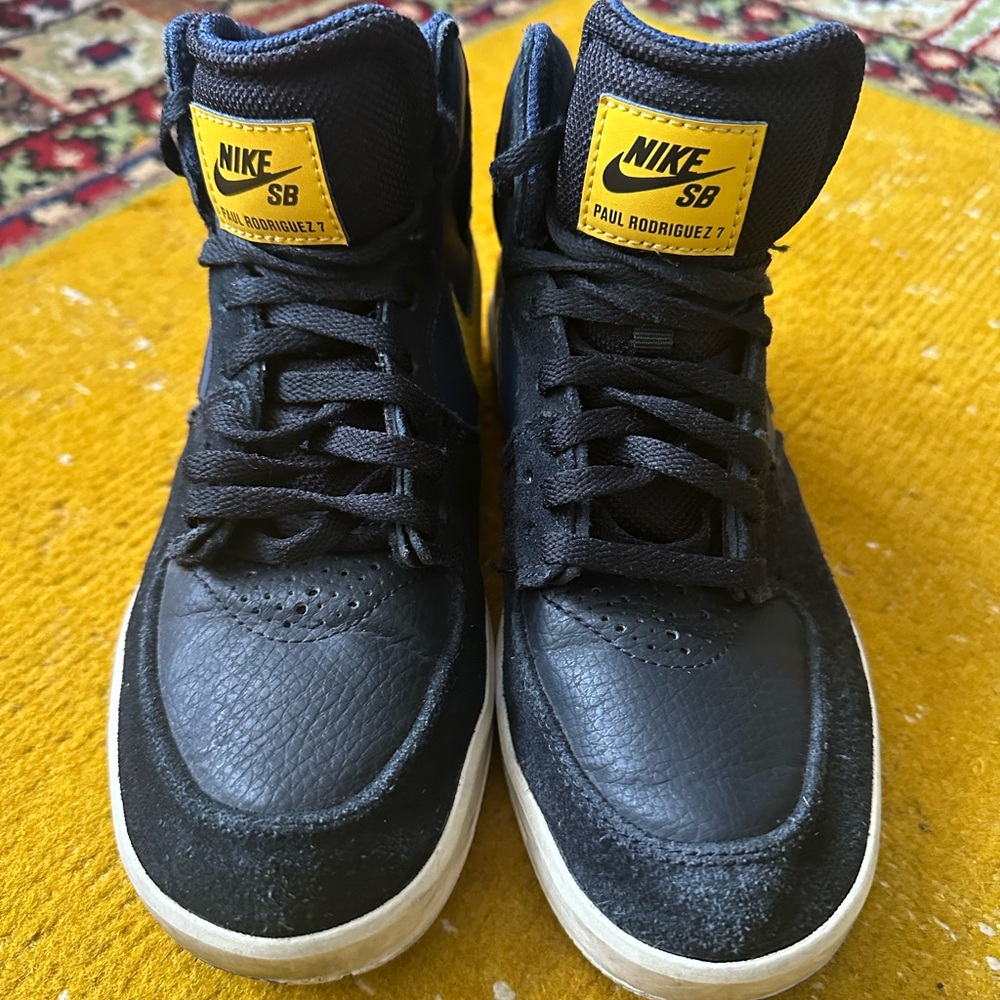 Nike SB Paul Rodriguez 7 Black and Yellow Sneakers - Vintage